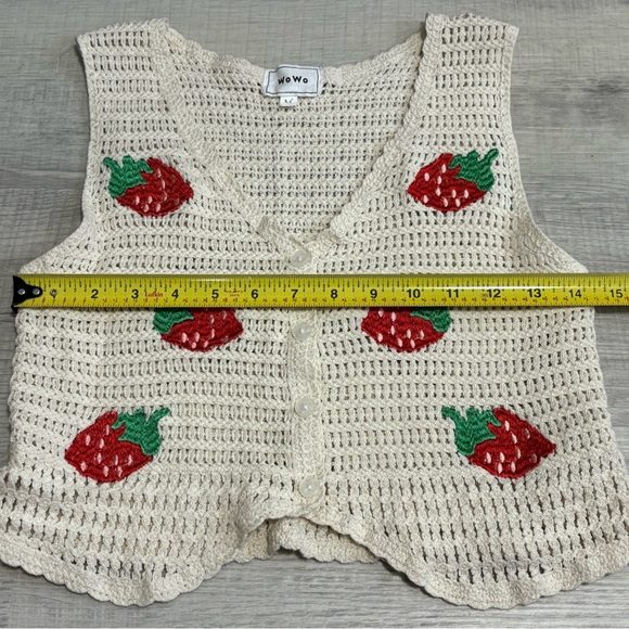 🔥WoWo Strawberry Knit Vest - Picture 2 of 4